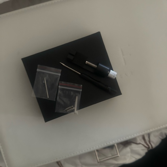 NWT Smart iWatch Band Stainless Steal with Case MioHHR SIZE 44mm - Picture 6 of 7